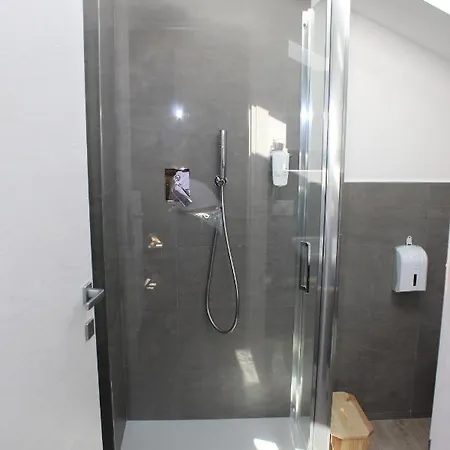 De Ruschi Bed & Breakfast 4*