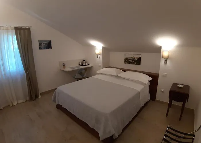 Bed & Breakfast De Ruschi 4*